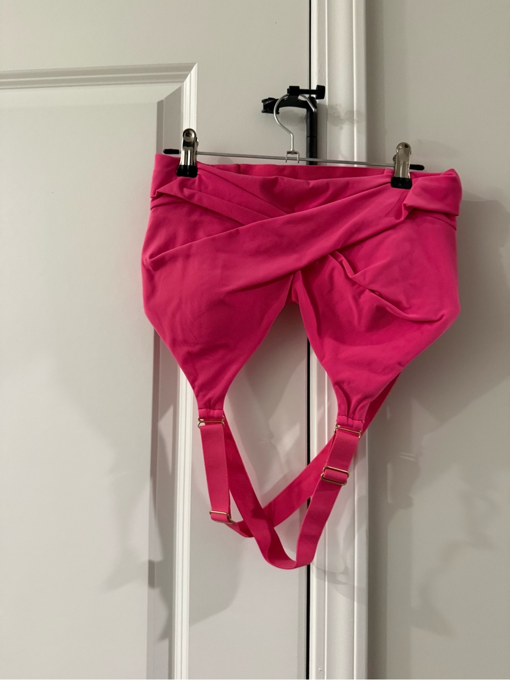 BUFFBUNNY Malibu pink candy wrap
